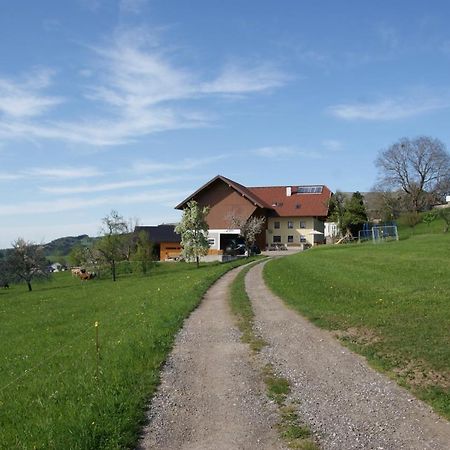 Ferienhof Edtmeier Zell am Moos Exterior foto